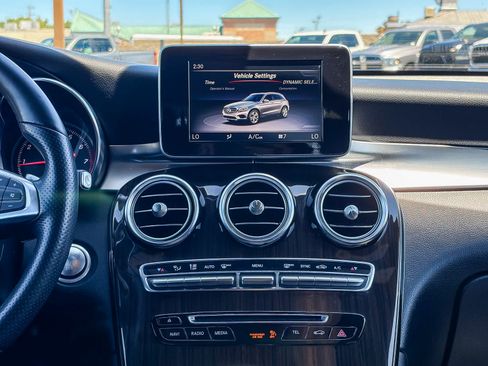 Used 2019 Mercedes-Benz GLC 300 image 12