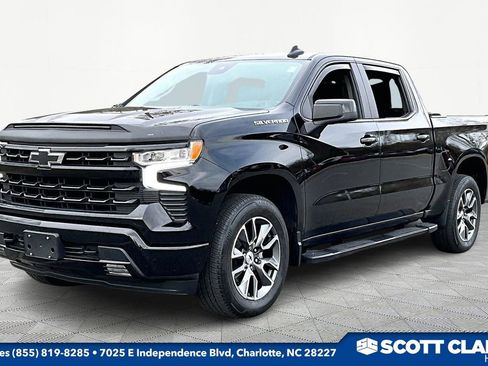 Used 2023 Chevrolet Silverado 1500 RST image 3