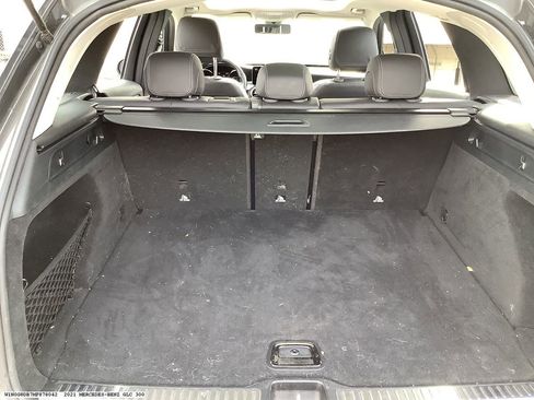 Used 2021 Mercedes-Benz GLC 300 image 14