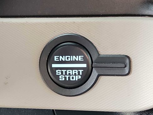 Used 2022 Ford Bronco Big Bend w/ Sasquatch Package image 22