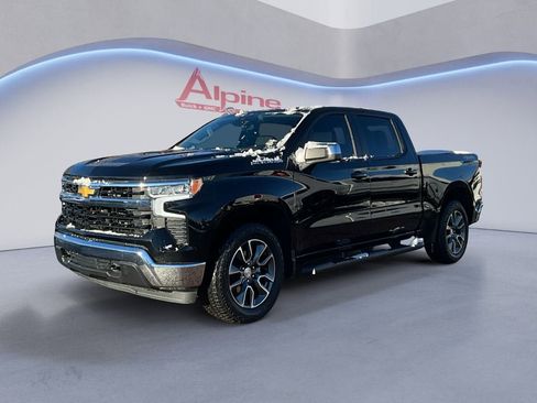 Used 2024 Chevrolet Silverado 1500 LT image 1