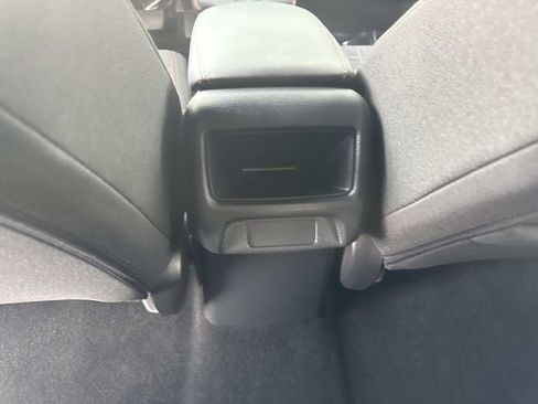 Certified 2027 Honda HR-V Sport image 15