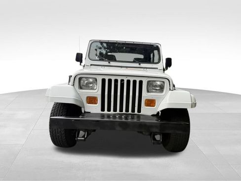 Used 1992 Jeep Wrangler Islander AWD/4WD image 7