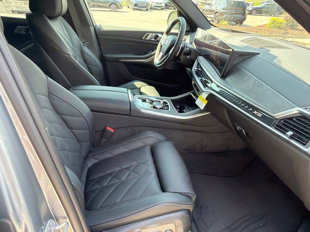 New 2026 BMW X5 sDrive40i w/ Premium Package RWD image 16