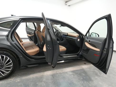 New 2026 Hyundai Sonata Limited image 33