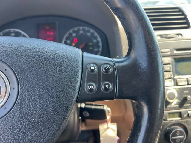Used 2006 Volkswagen Jetta 2.5 FWD image 12