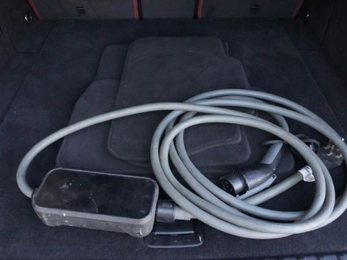 Used 2023 BMW iX M60 w/ Executive Package image 34