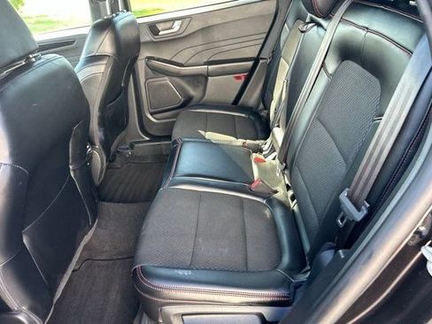 Used 2025 Ford Escape ST-Line AWD/4WD image 37