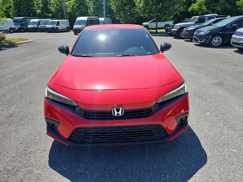 Used 2022 Honda Civic Sport image 2