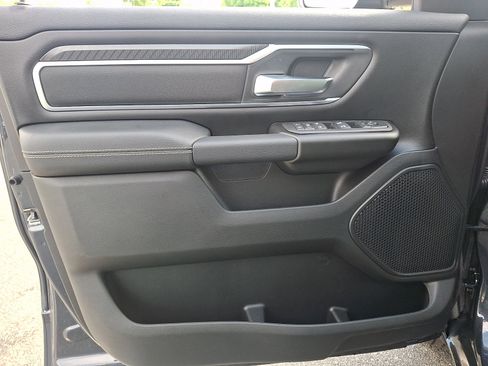 New 2026 RAM 1500 Big Horn AWD/4WD image 9