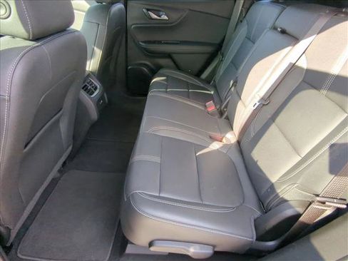 Used 2023 Chevrolet Blazer LT image 17