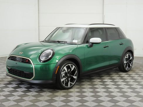 New 2026 MINI Cooper S image 1