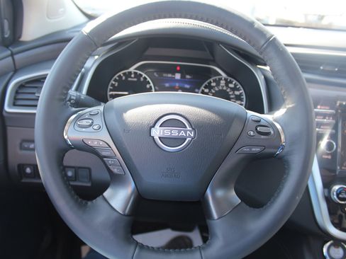 Used 2024 Nissan Murano Platinum w/ Cargo Package AWD/4WD image 7