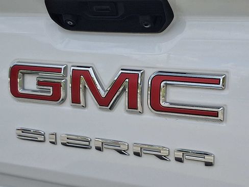 Used 2023 GMC Sierra 1500 Elevation image 30