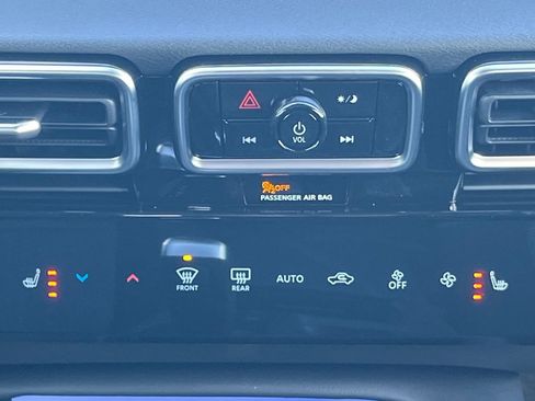 New 2026 Nissan Sentra SV w/ SV Convenience Package image 25