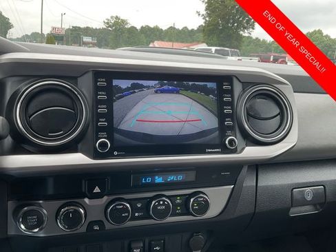 Used 2023 Toyota Tacoma SR5 w/ Technology Package image 18