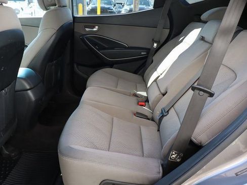 Used 2017 Hyundai Santa Fe Sport image 31