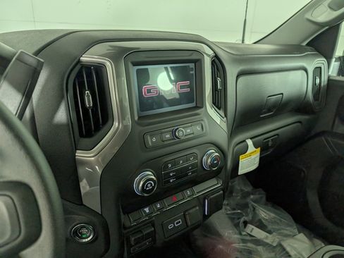 New 2026 GMC Sierra 3500 Pro w/ Convenience Package image 18