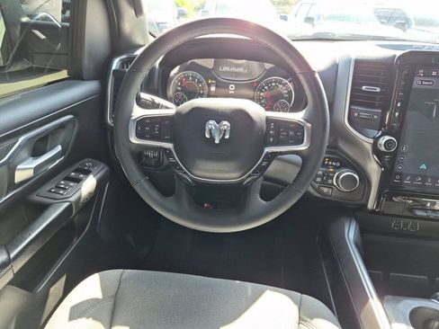 Used 2025 RAM 1500 Lone Star AWD/4WD image 32