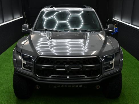 Used 2018 Ford F150 Raptor w/ Equipment Group 802A Luxury AWD/4WD image 6