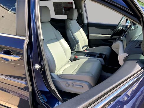 Used 2022 Honda Odyssey EX-L image 9