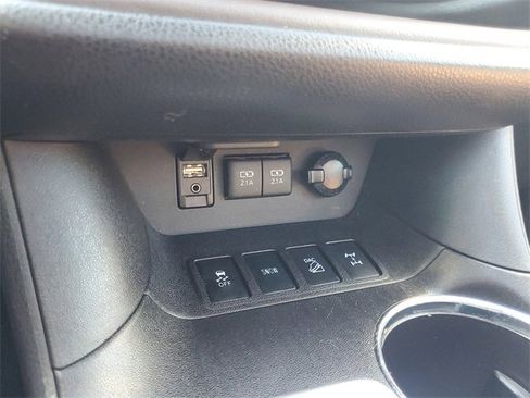 Used 2018 Toyota Highlander Limited Platinum image 27