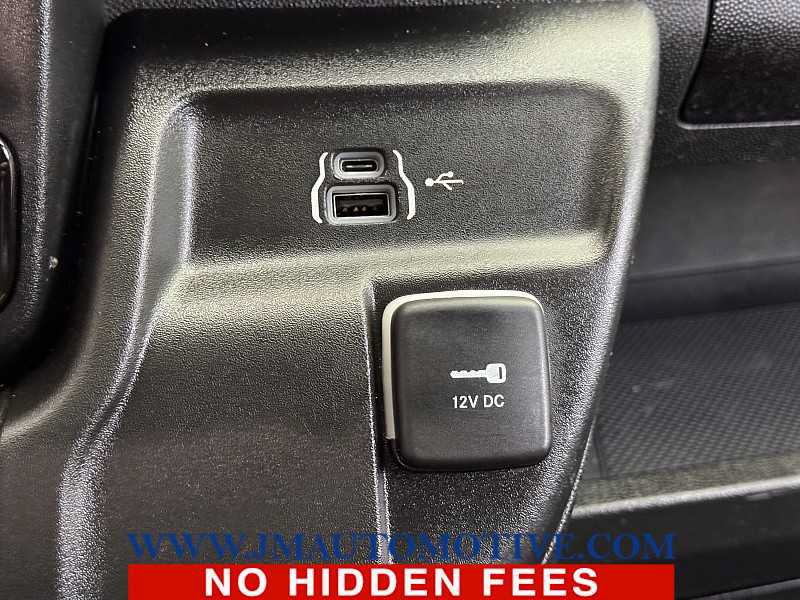 Used 2025 RAM ProMaster 2500 w/ Convenience Group FWD image 38