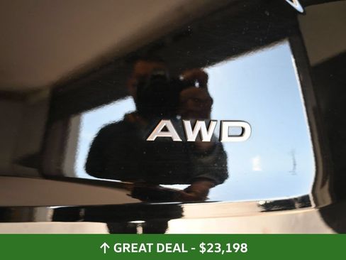 Used 2025 Nissan Rogue SV AWD/4WD image 22