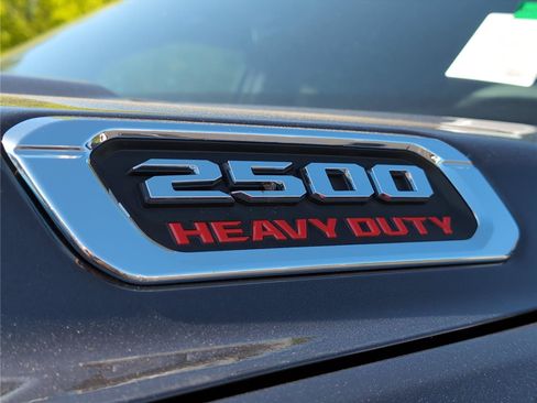 New 2026 RAM 2500 Big Horn AWD/4WD image 10