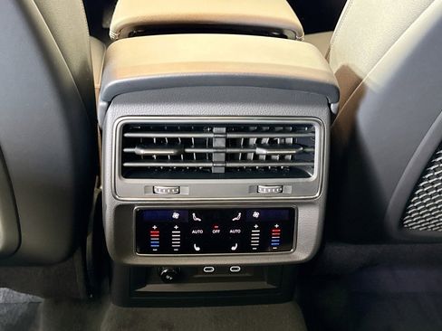 New 2026 Audi Q7 3.0T Premium Plus image 23