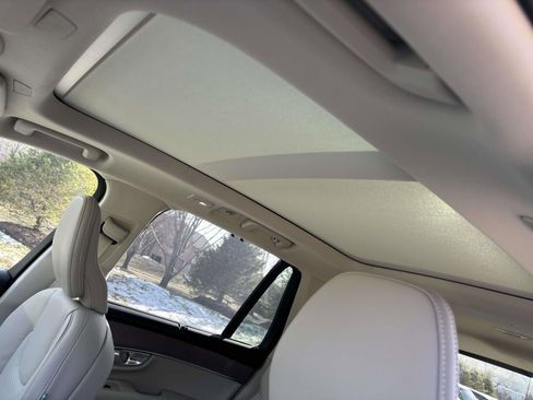 New 2026 Volvo XC90 B6 Ultra w/ Protection Package image 25