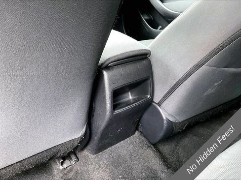 Used 2021 Toyota Corolla LE FWD image 27