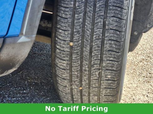 Used 2020 Ford Escape SE image 9