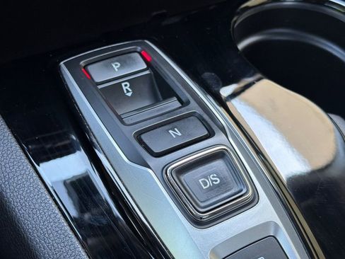Used 2018 Honda Pilot Elite image 20