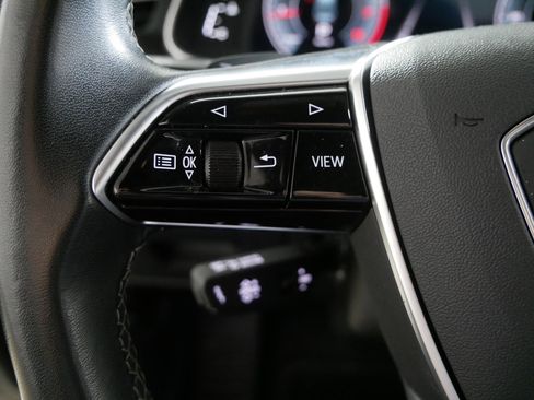 Used 2023 Audi A6 Premium image 27