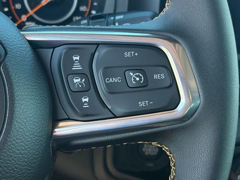 New 2025 Jeep Wrangler Sahara w/ Technology Group image 23