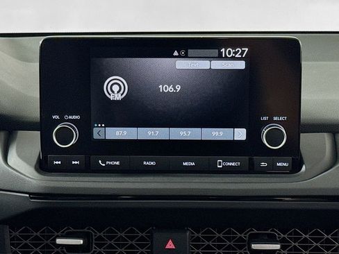 Used 2023 Honda Accord EX image 14