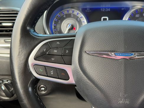 Used 2020 Chrysler 300 Touring w/ Sport Appearance Package image 23