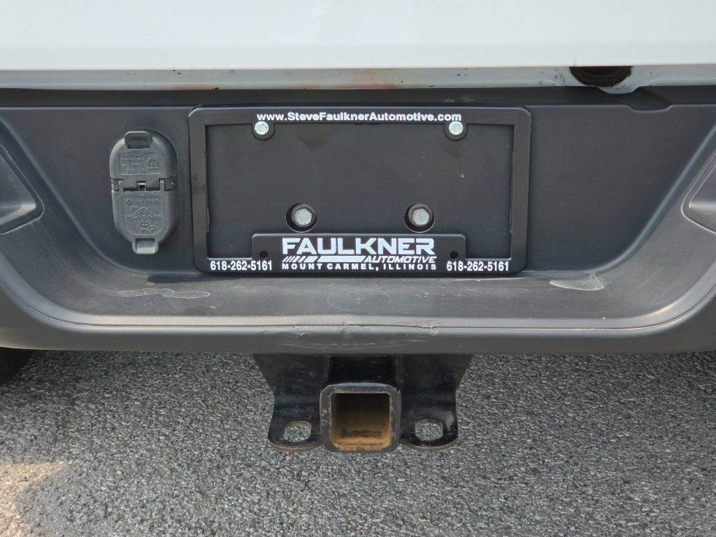 Certified 2021 Jeep Gladiator Overland w/ Popular Equipment Package AWD/4WD image 13