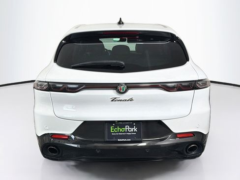 Used 2024 Alfa Romeo Tonale Veloce AWD/4WD image 7