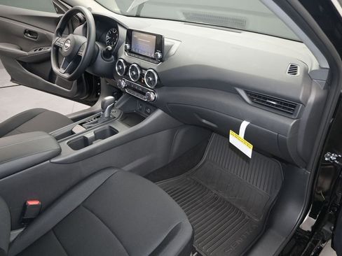 Certified 2025 Nissan Sentra S image 24