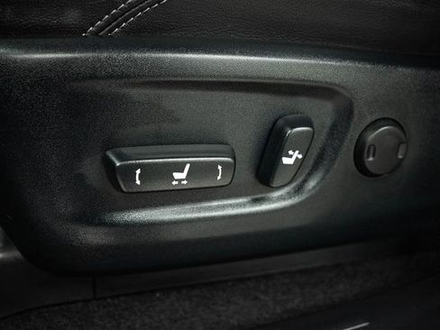 Used 2023 Toyota 4Runner Limited image 11