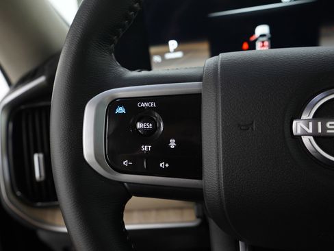 Used 2025 Nissan Armada Platinum AWD/4WD image 29