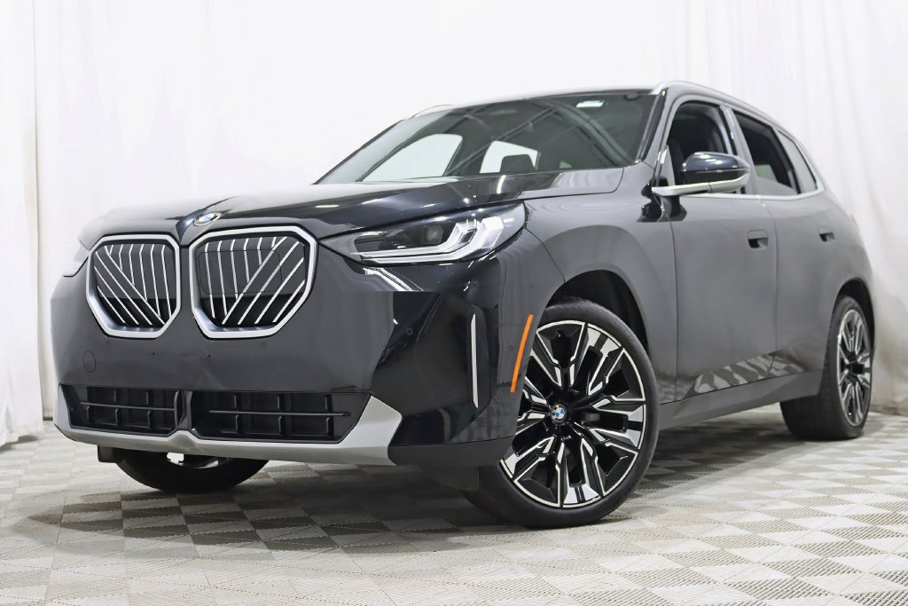 Used 2025 BMW X3 xDrive30i w/ Convenience Package AWD/4WD image 5