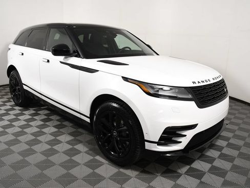 Certified 2026 Land Rover Range Rover Velar Dynamic SE AWD/4WD image 8