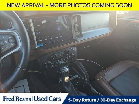 Used 2024 Ford Bronco Outer Banks w/ Sasquatch Package AWD/4WD image 15