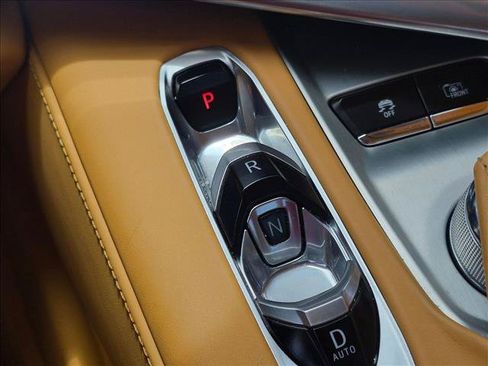 Used 2024 Chevrolet Corvette Stingray Premium Conv w/ Z51 Performance Package RWD image 8
