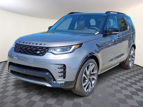 Certified 2025 Land Rover Discovery Dynamic SE AWD/4WD image 1
