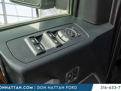 Used 2019 Ford F150 Lariat AWD/4WD image 17