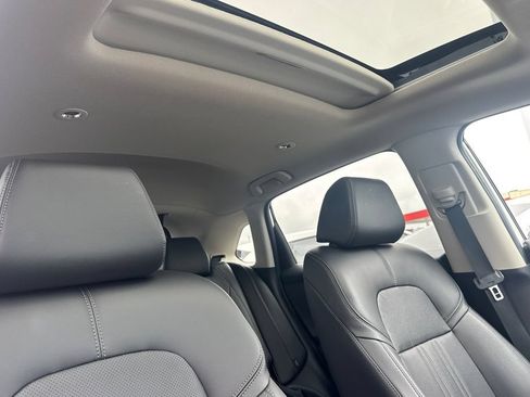 Certified 2025 Honda HR-V EX-L image 19